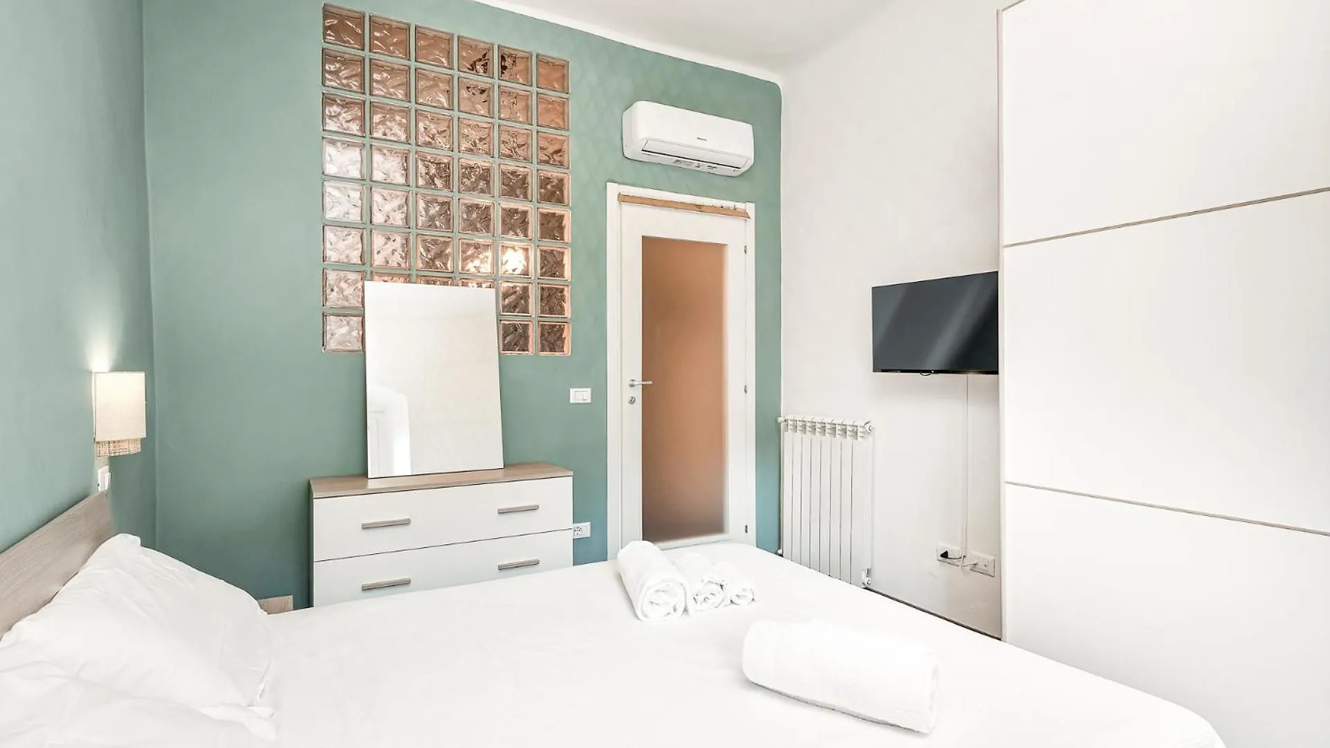 Splendido Bilocale Nuovissimo Con Finiture Di Lusso Apartment Carrara